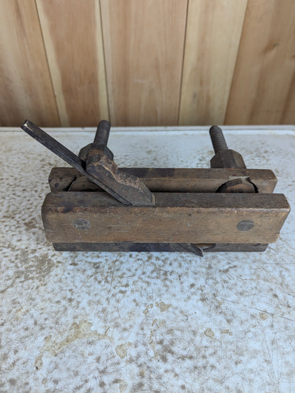 Antique Adjustable Sandusky Tool Co. Wooden Screw Arm Plow Plane