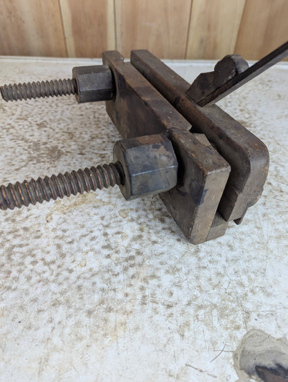 Antique Adjustable Sandusky Tool Co. Wooden Screw Arm Plow Plane