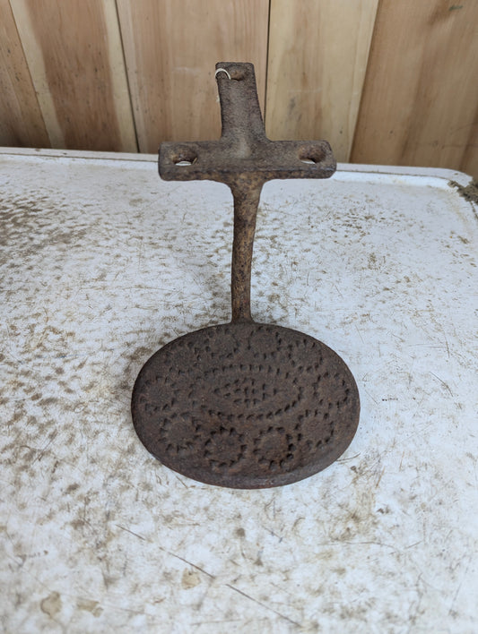 Antique Cast Iron Horse Drawn Buggy Carriage Step