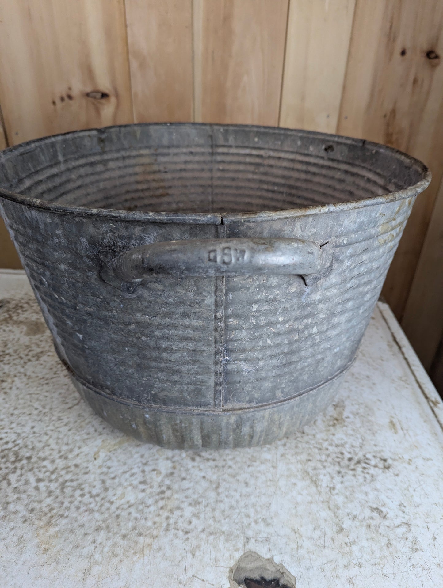 Vintage Galvanized Round GSW Washtub