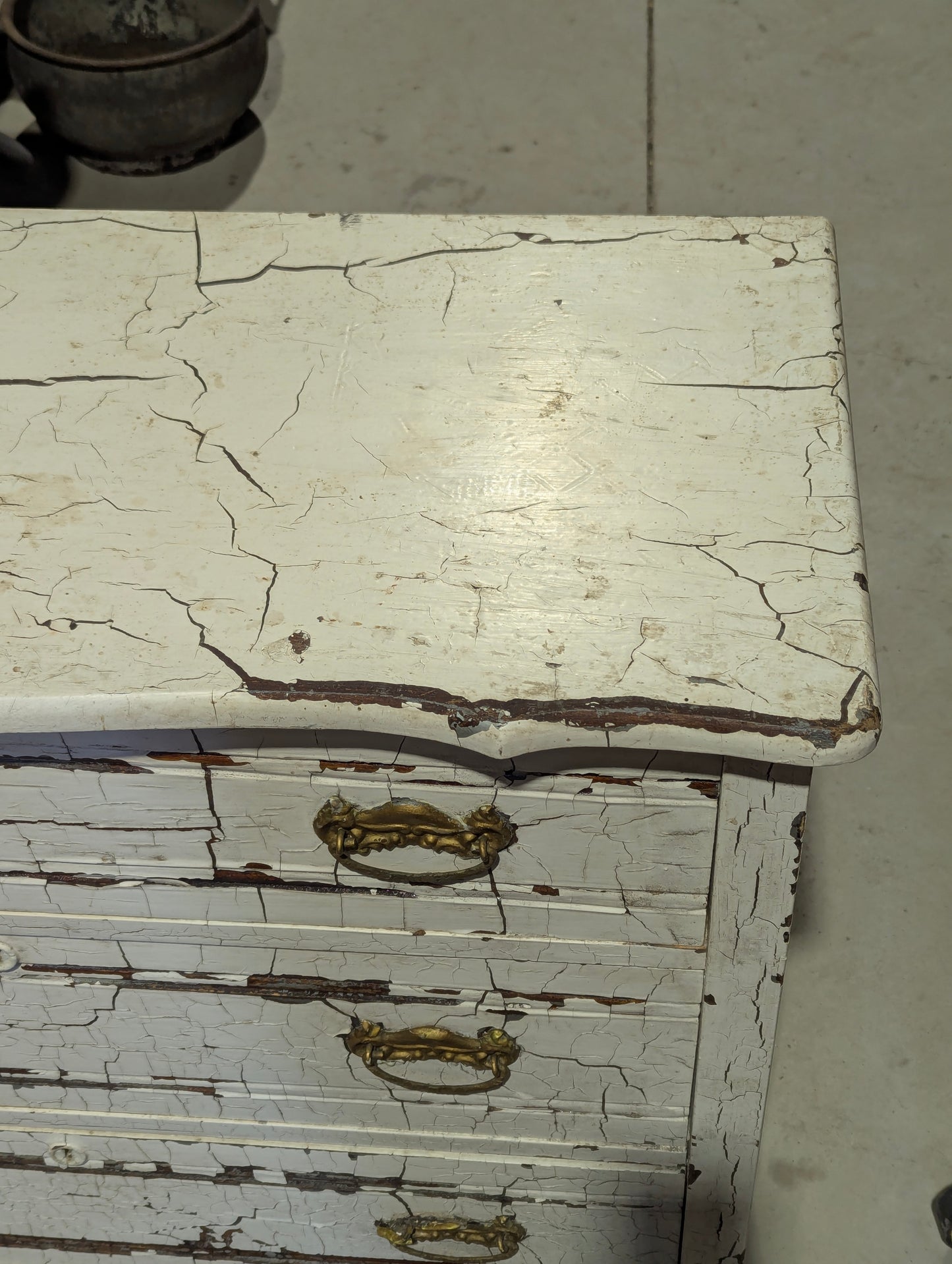 Antique 3-Drawer Crackle Finish Dresser