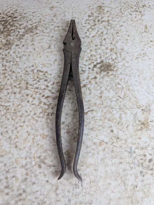 Vintage J.M. King 12" Button Pattern Fencing Lineman Pliers