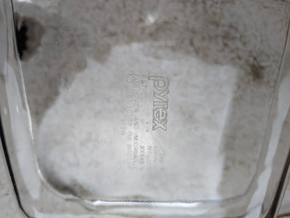 Pyrex 22 2-Qt Square Glass Baking Dish