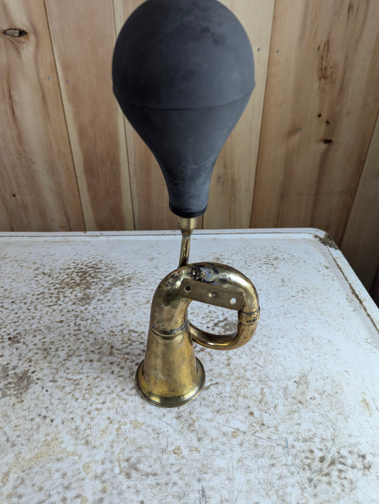 Brass Replica Vintage Car Horn with Bulb
