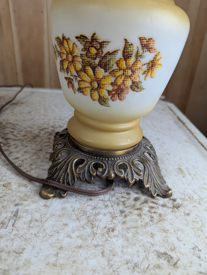 Vintage Electric Hurricane GWTW Table Lamp
