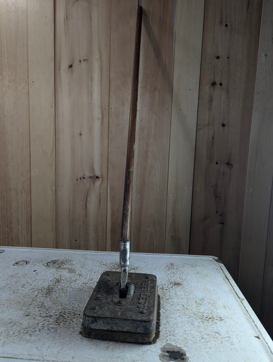 Antique Peerless Boeckh 25 Floor Scrubber Sweeper
