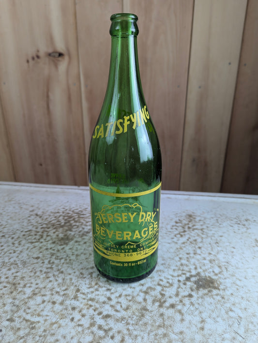 Vintage Jersey Dry Green Glass Toronto 30 oz Soda Bottle