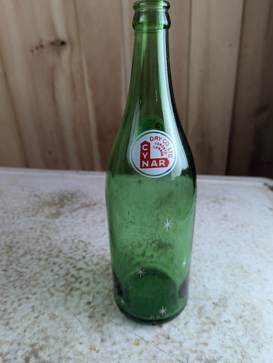 Vintage Cynar Dry Co. LTD Toronto Green Glass 30 oz Soda Bottle