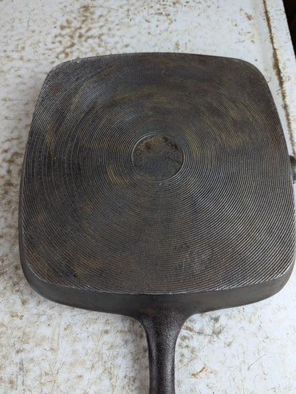 Cast Iron Square Grill Pan