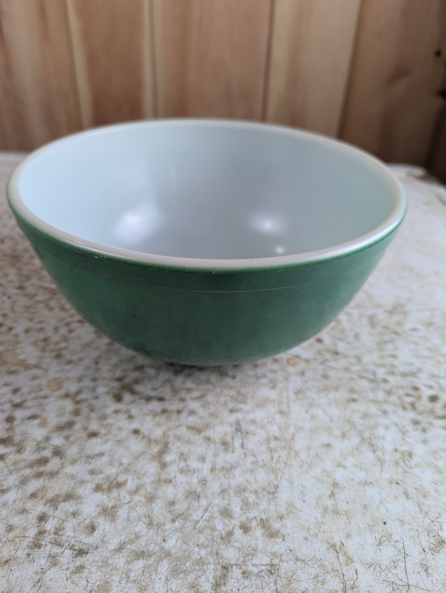 Vintage Pyrex Primary Green #403 2.5 Quart Mixing Bowl