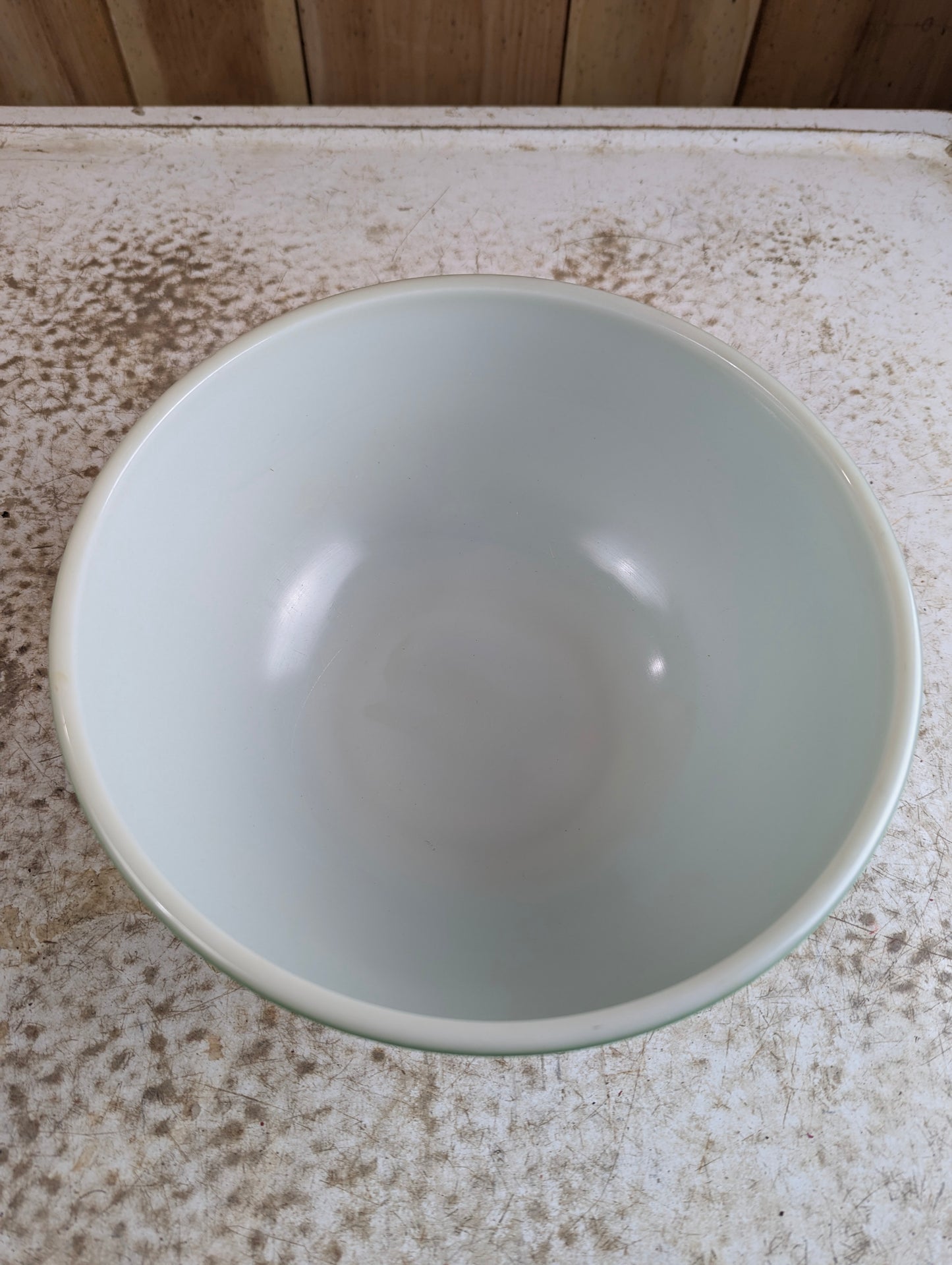 Vintage Pyrex Primary Green #403 2.5 Quart Mixing Bowl
