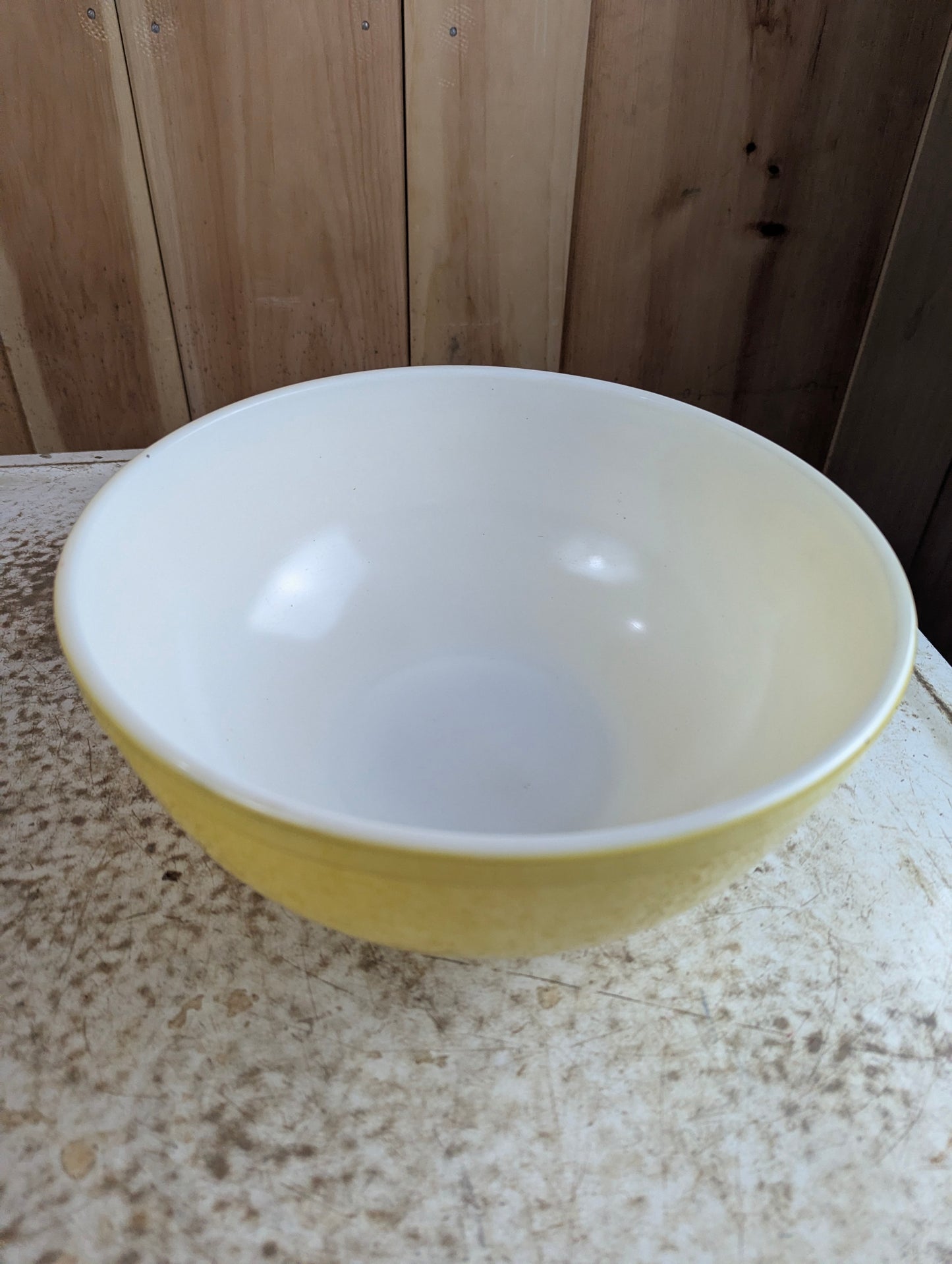 Vintage Pyrex Primary Yellow #404 4 Quart Mixing Bowl