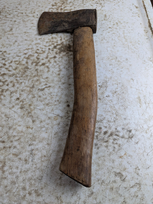 Vintage Elwell 1 1/4 lb Hatchet