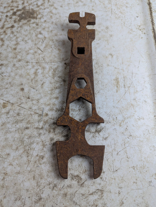 Vintage K-G Air Gas Tank Valve Multi-Wrench 32-0156