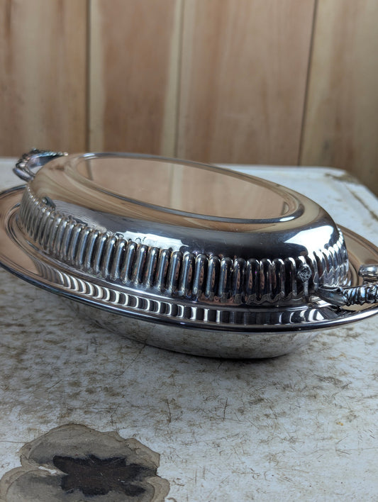 King's Plate Silver Plated Brass Oval Entree Chafing Server with Ovenware Insert - Broken Handle