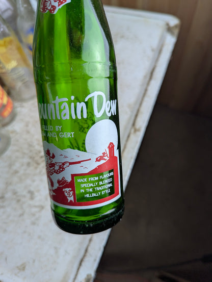 Vintage Mountain Dew 10oz Hillbilly 'Filled by Clem and Gert'  Green Glass ACL Soda Bottle