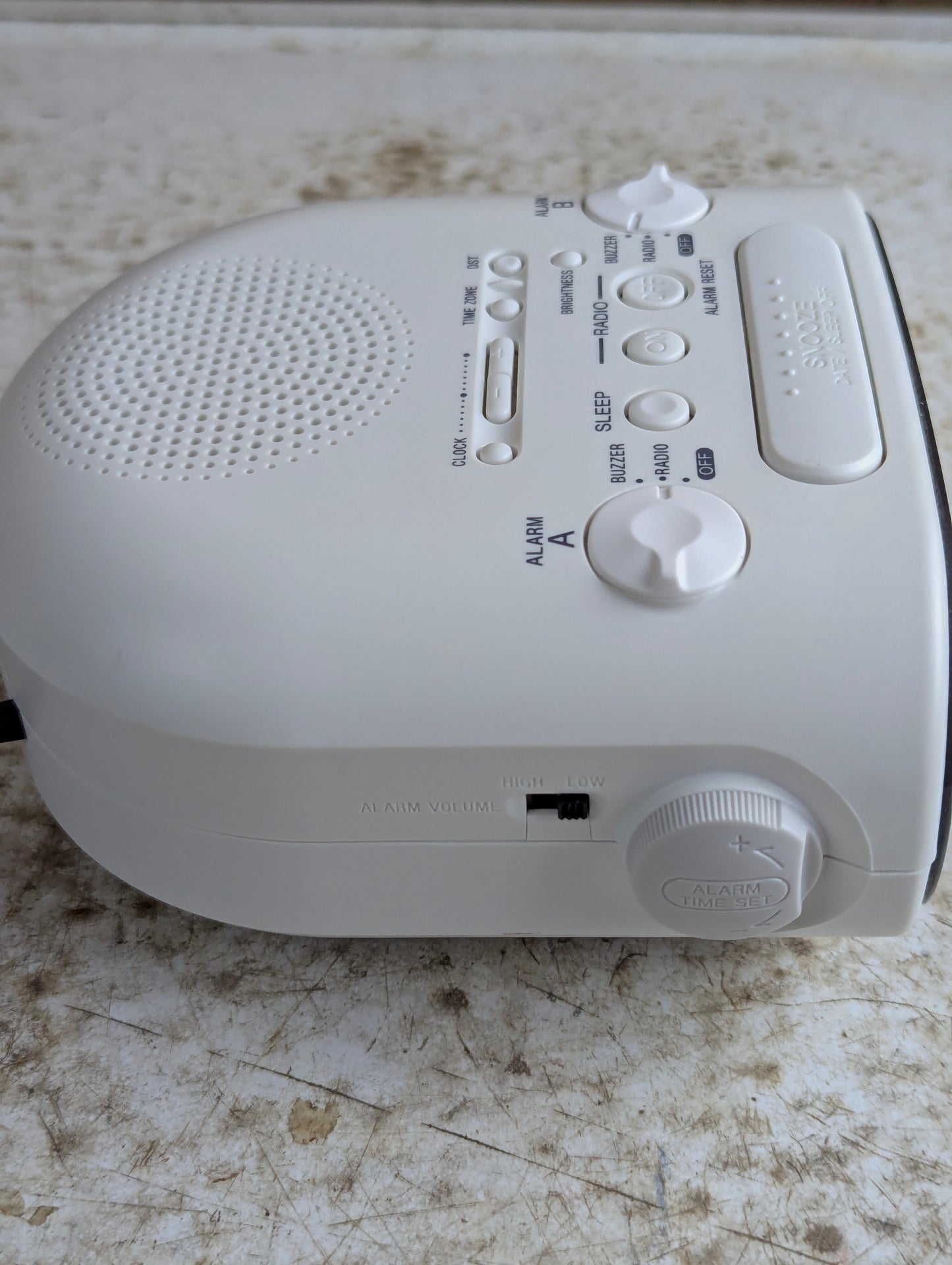 Sony Dream Machine AM/FM Clock Radio Model ICF-C318 - Tested and Working