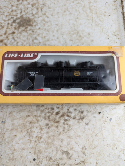 Bachmann HO Scale Philips 66 Triple Dome Tank Car
