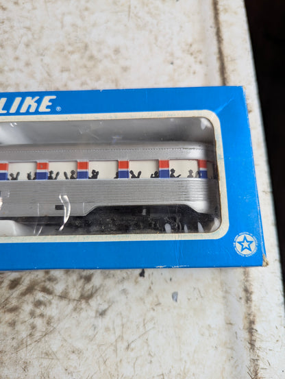 Life-Like HO Scale Amtrak Silver Vision Passenger Car