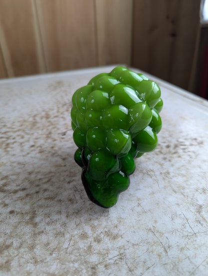 Vintage Murano Style Hand-blown Art Glass Green Grapes Fruit