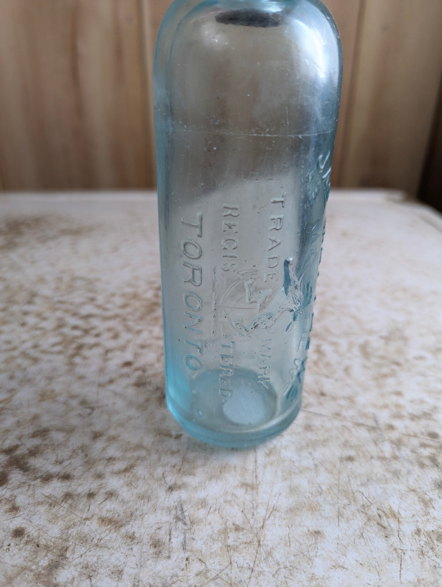 Jas Matthews Toronto Antique Lion Embossed Aqua Glass Hutchinson Soda Bottle