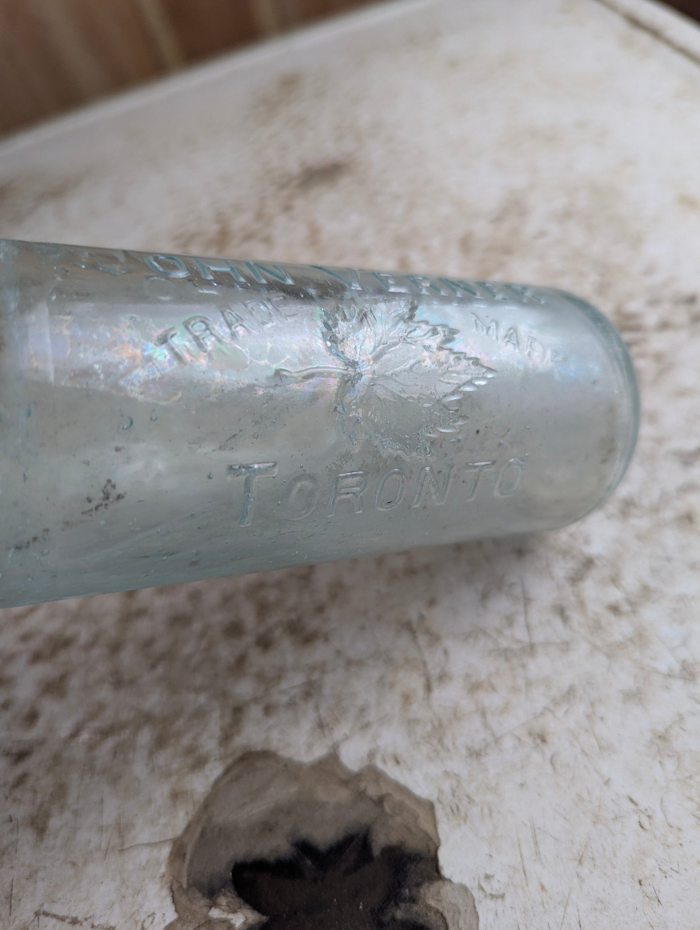 John Verner Toronto Antique Maple Leaf Embossed Aqua Glass Hutchinson Soda Bottle