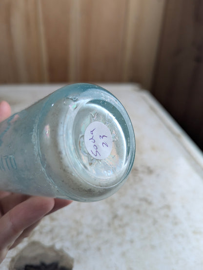 John Verner Toronto Antique Maple Leaf Embossed Aqua Glass Hutchinson Soda Bottle