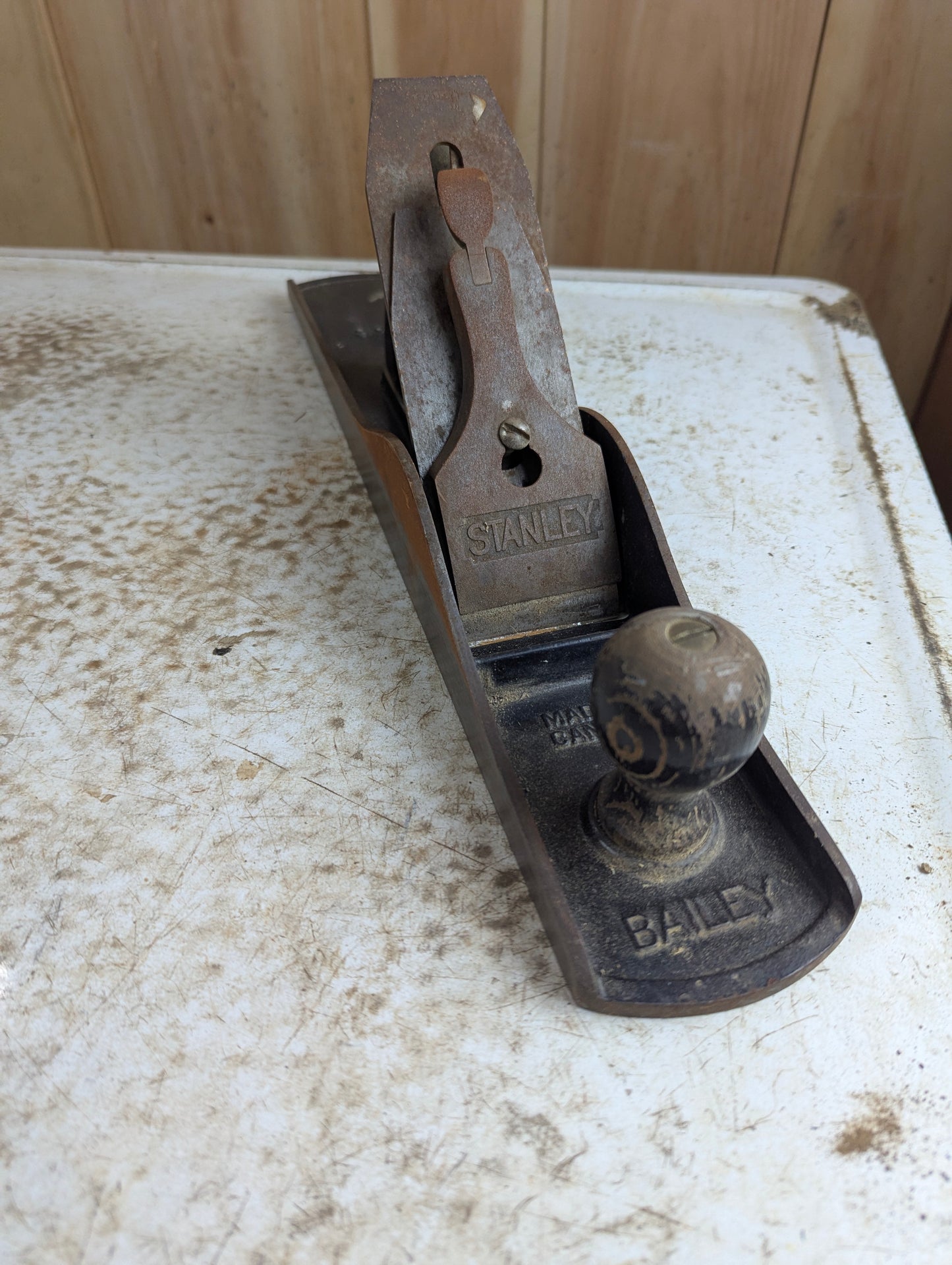 Vintage Stanley Bailey No. 6 Wood Working Plane