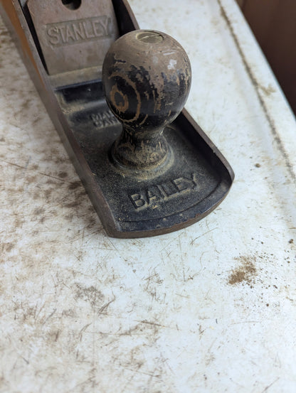 Vintage Stanley Bailey No. 6 Wood Working Plane