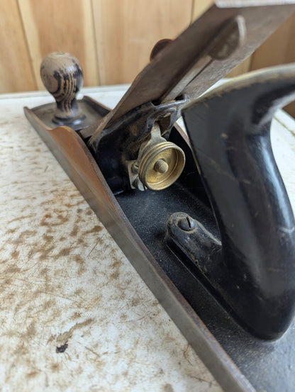 Vintage Stanley Bailey No. 6 Wood Working Plane