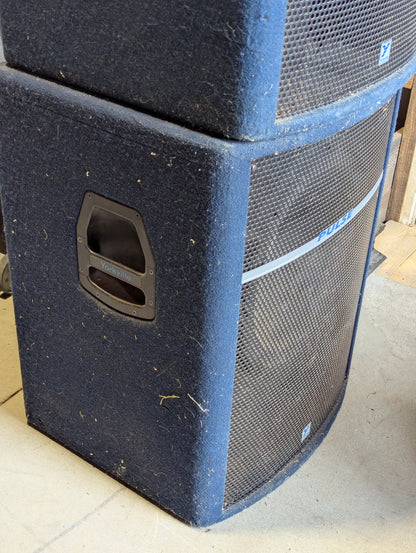 Pair of Yorkville Pulse PS-18 Passive 300W 18" Professional Subwoofers - Testing and Working