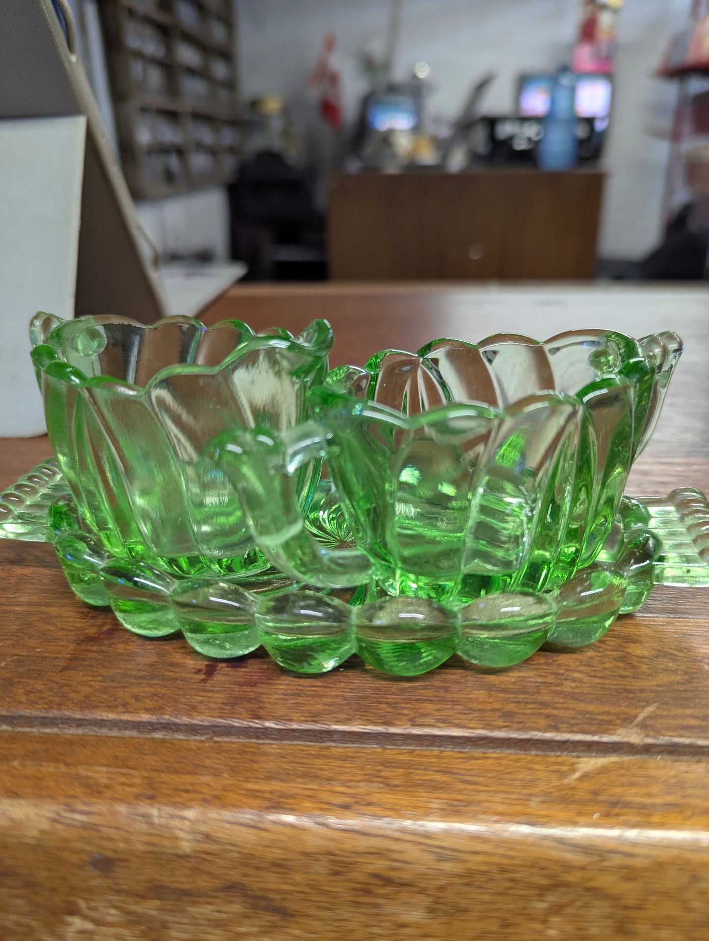 Vintage 3-piece Green Glass Cream and Sugar Set with Swirl Pattern