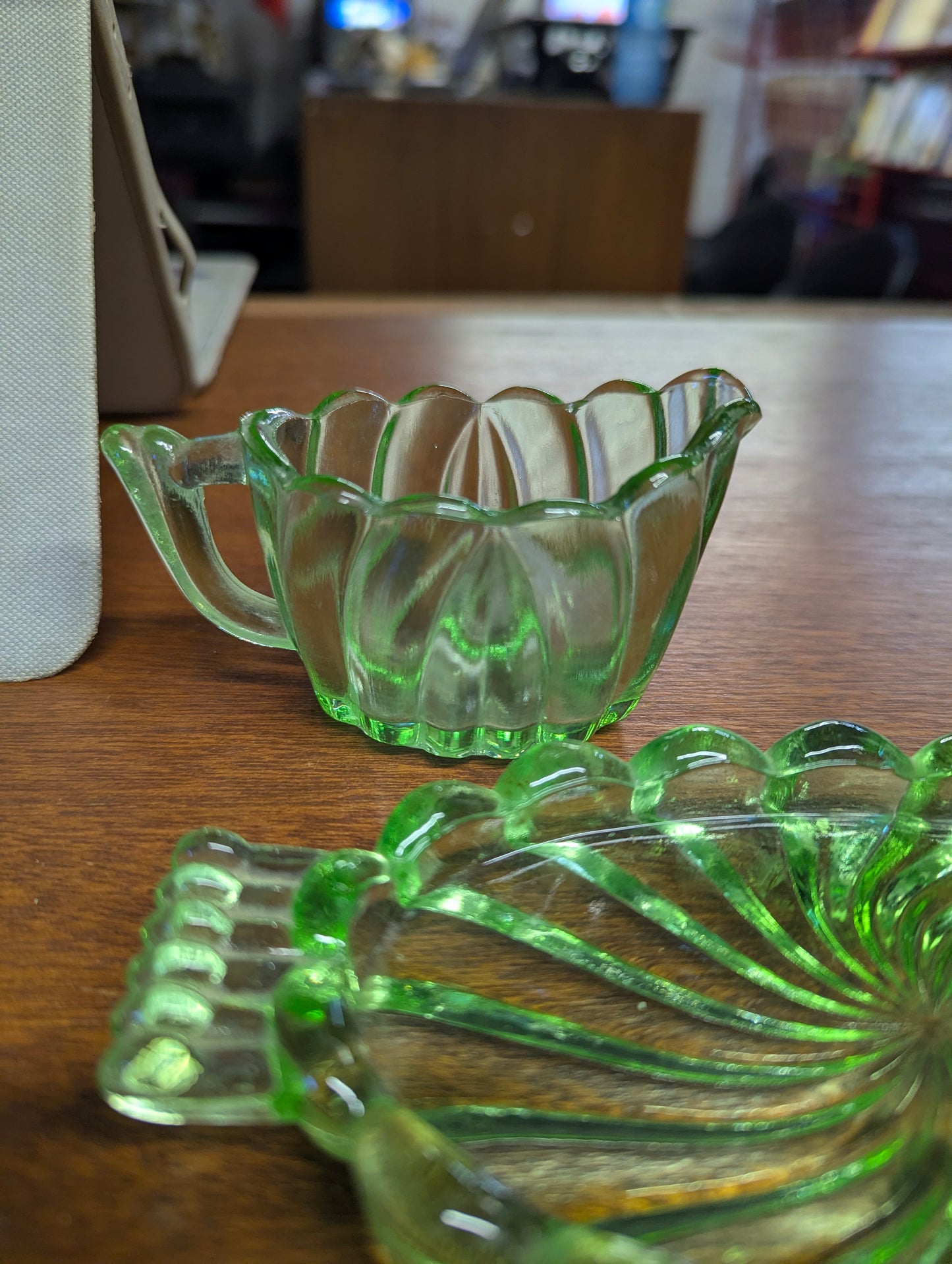 Vintage 3-piece Green Glass Cream and Sugar Set with Swirl Pattern
