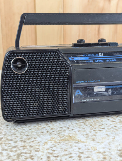 1980s General Electric AM/FM Stereo Dual Cassette Boombox Model 3-5632 - Tested Working