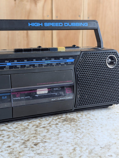 1980s General Electric AM/FM Stereo Dual Cassette Boombox Model 3-5632 - Tested Working