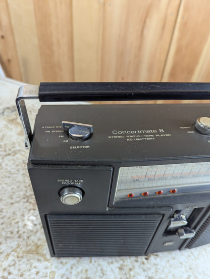1970s Realistic Concertmate 8 Portable AM/FM Stereo Radio and 8-Track Player - Tested Working