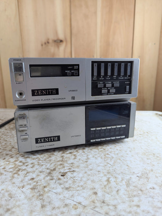Vintage Zenith Portable Betamax Video Player with Tuner/Timer Dock VR9800 and VRT9850 - Tested Working