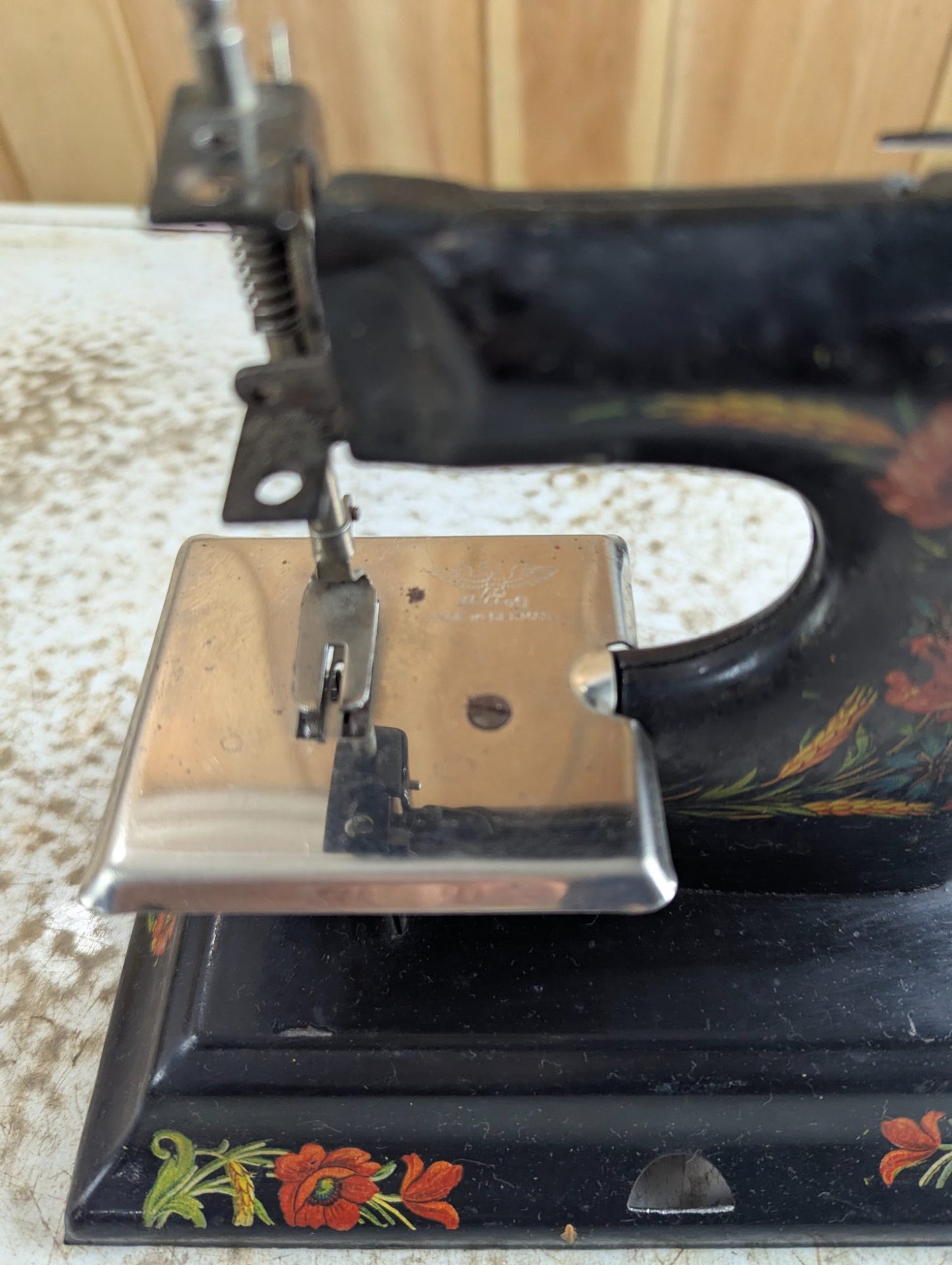 1920s Casige Metal Toy Sewing Machine with Floral Decals