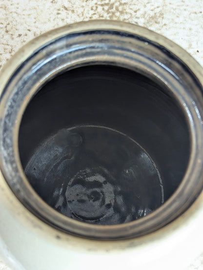 Antique 1.5 Gallon Stoneware Jar Crock - view 2