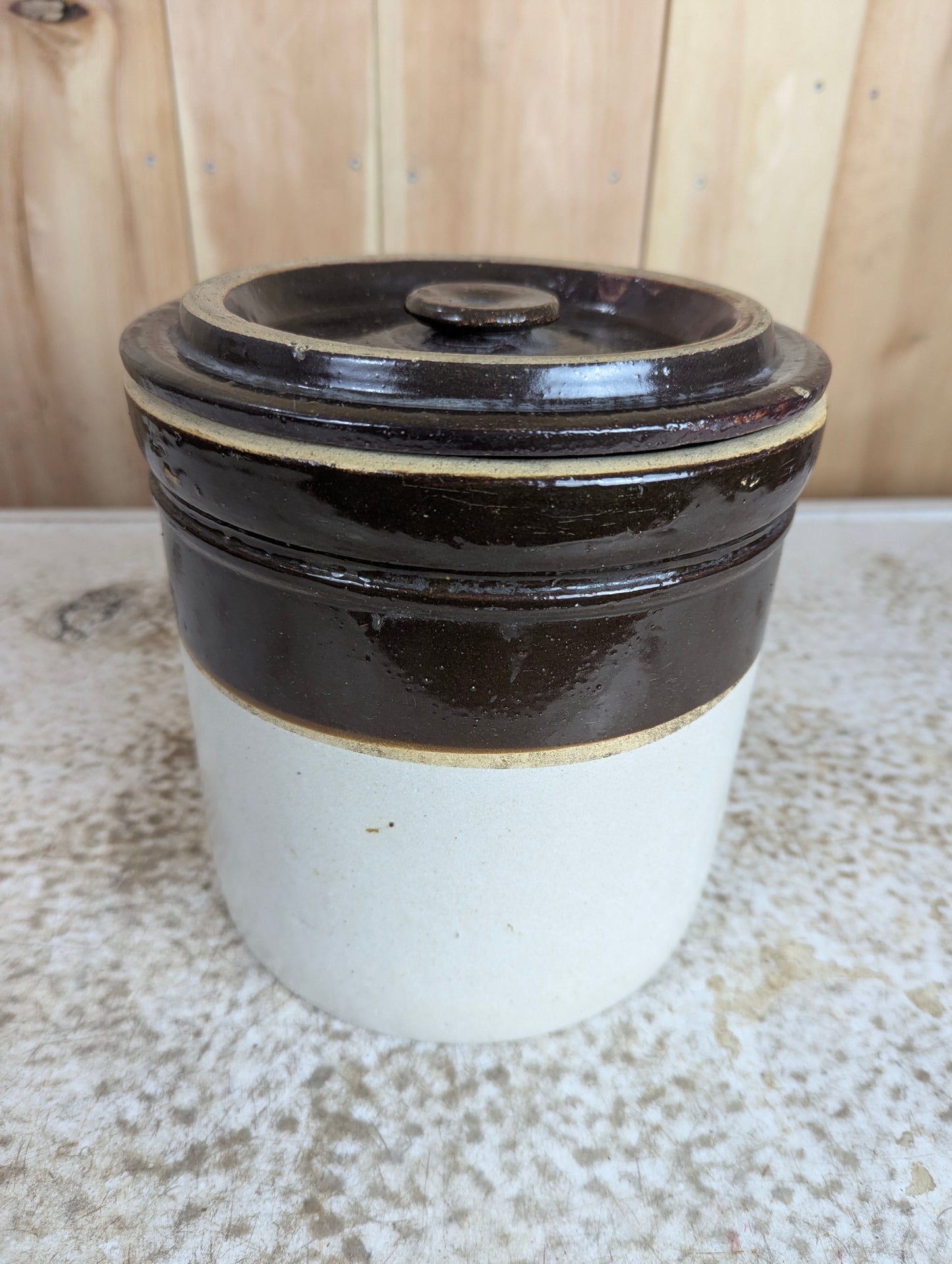 Antique 1-Gallon Stoneware Farmhouse Crock