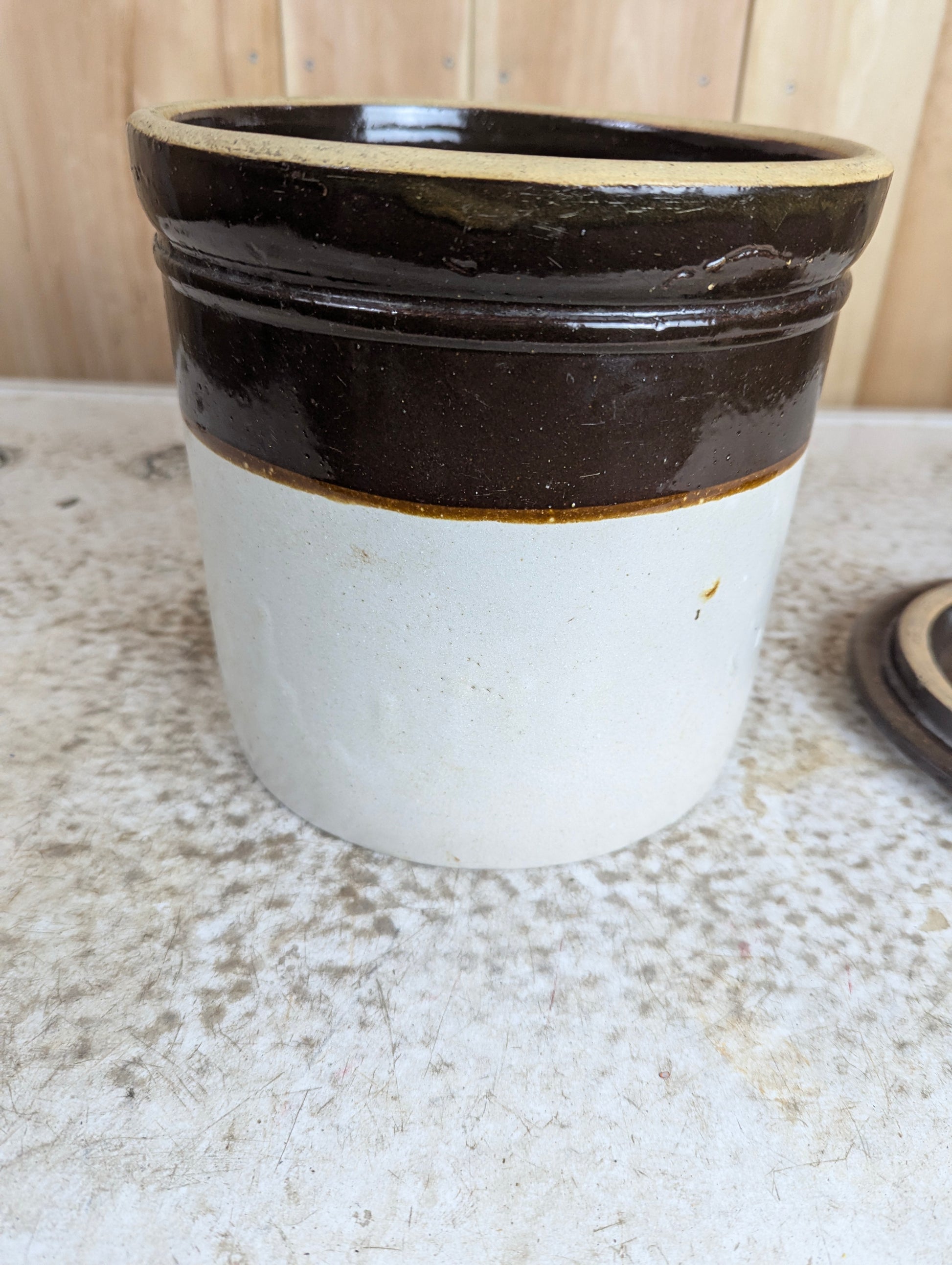 Antique 1-Gallon Stoneware Farmhouse Crock - view 6