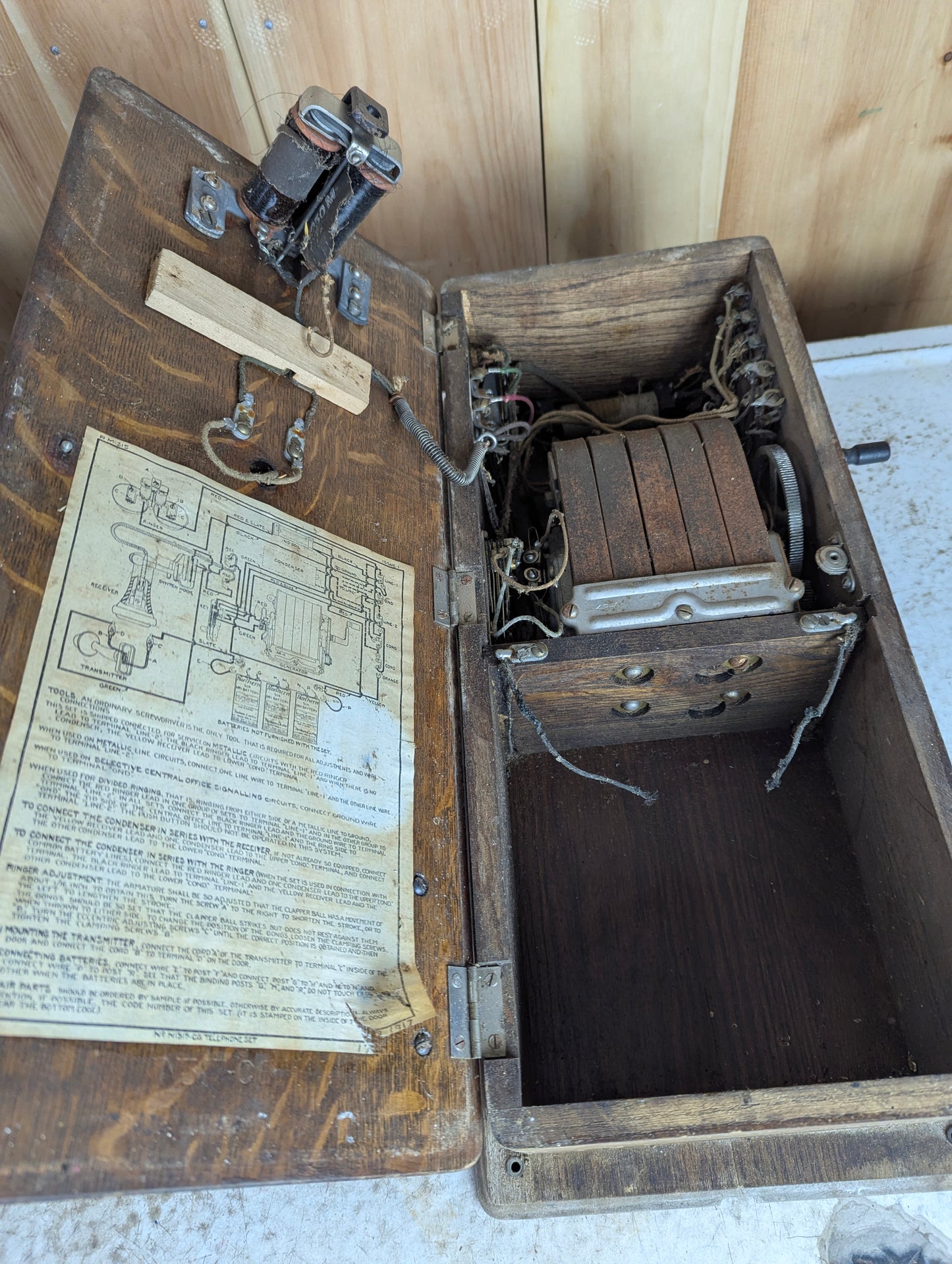 Antique 1917 Northern Electric Oak Wall Crank Telephone - view 5