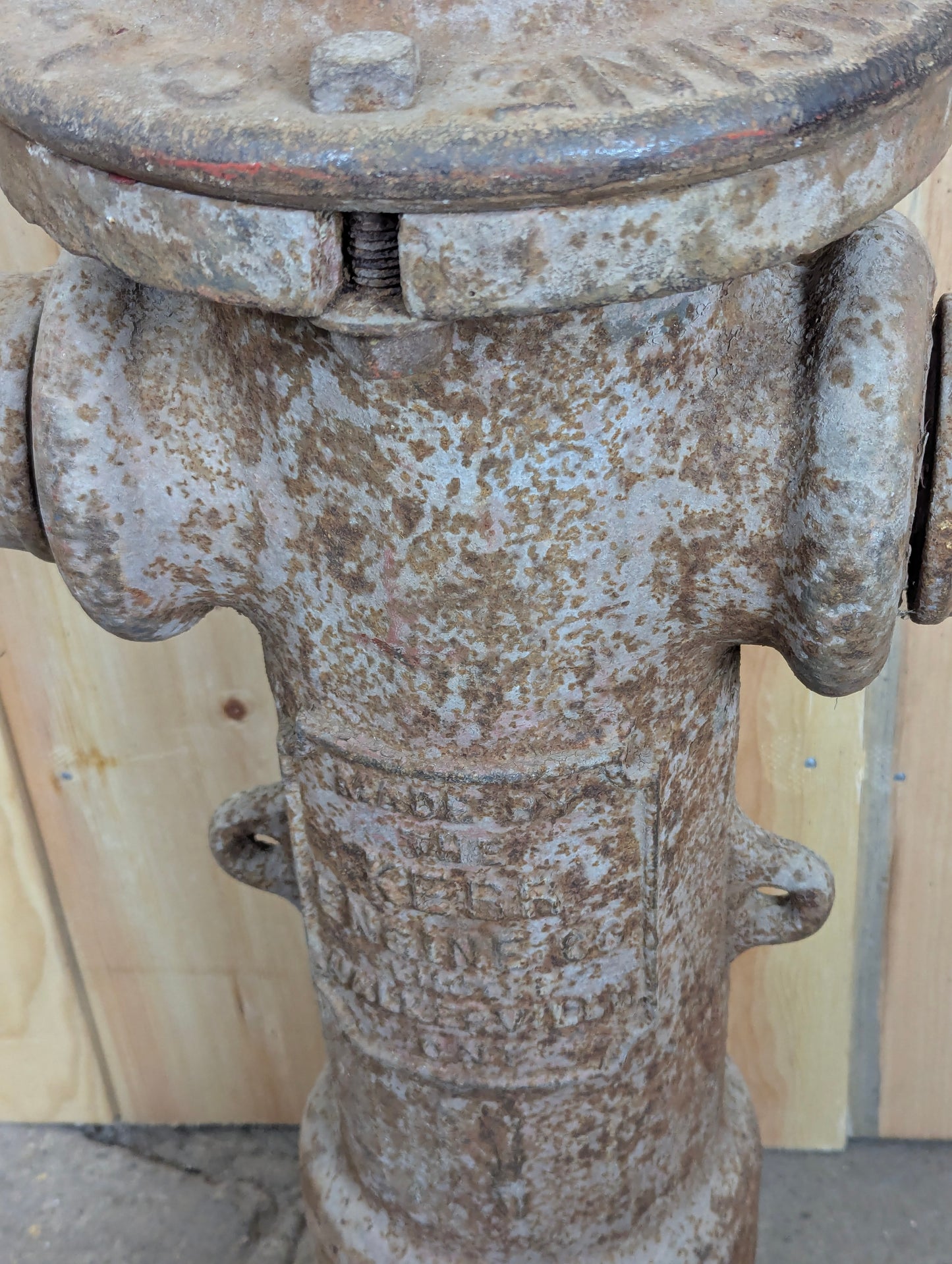 Antique 1918 Cast Iron Fire Hydrant - view 5