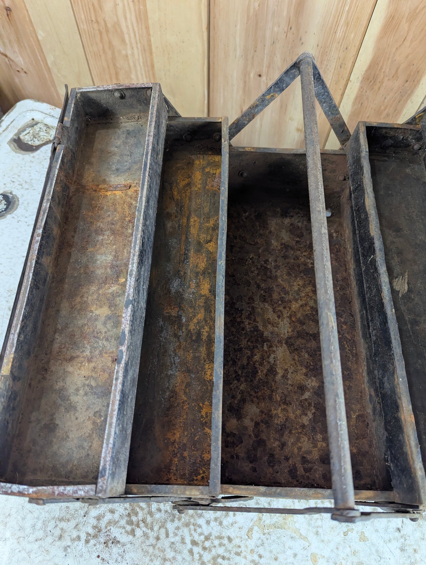 Antique 1920s Duplex Cantilever Metal Tool Box - view 8