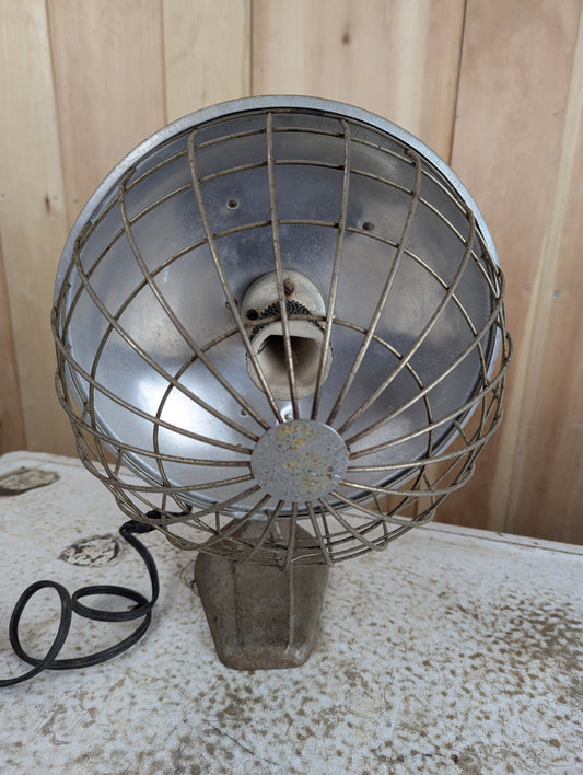 Antique 1920s Standard Manufacturing Radiant Heater Lamp- Works