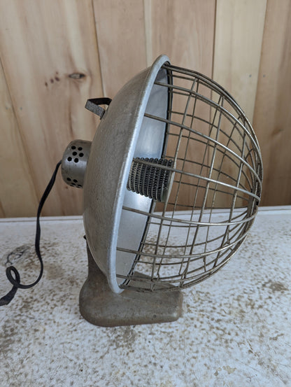 Antique 1920s Standard Manufacturing Radiant Heater Lamp- Works - view 2