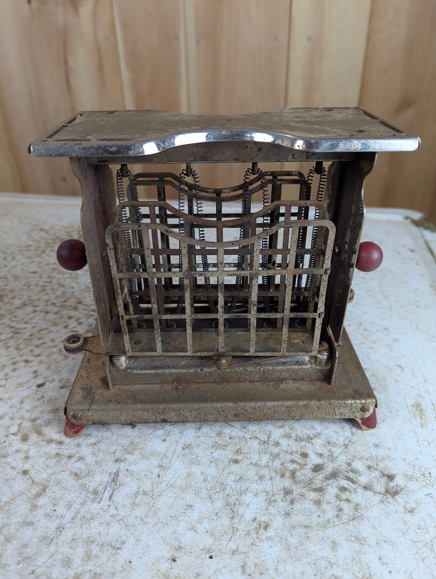 Antique 1920s Torrid Swing-Out Toaster - Working - view 3