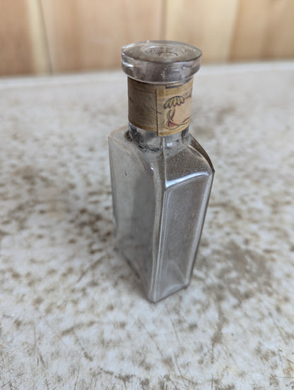 Antique Alfred Tyler Lemon Extract 1.5-Ounce Bottle - view 2