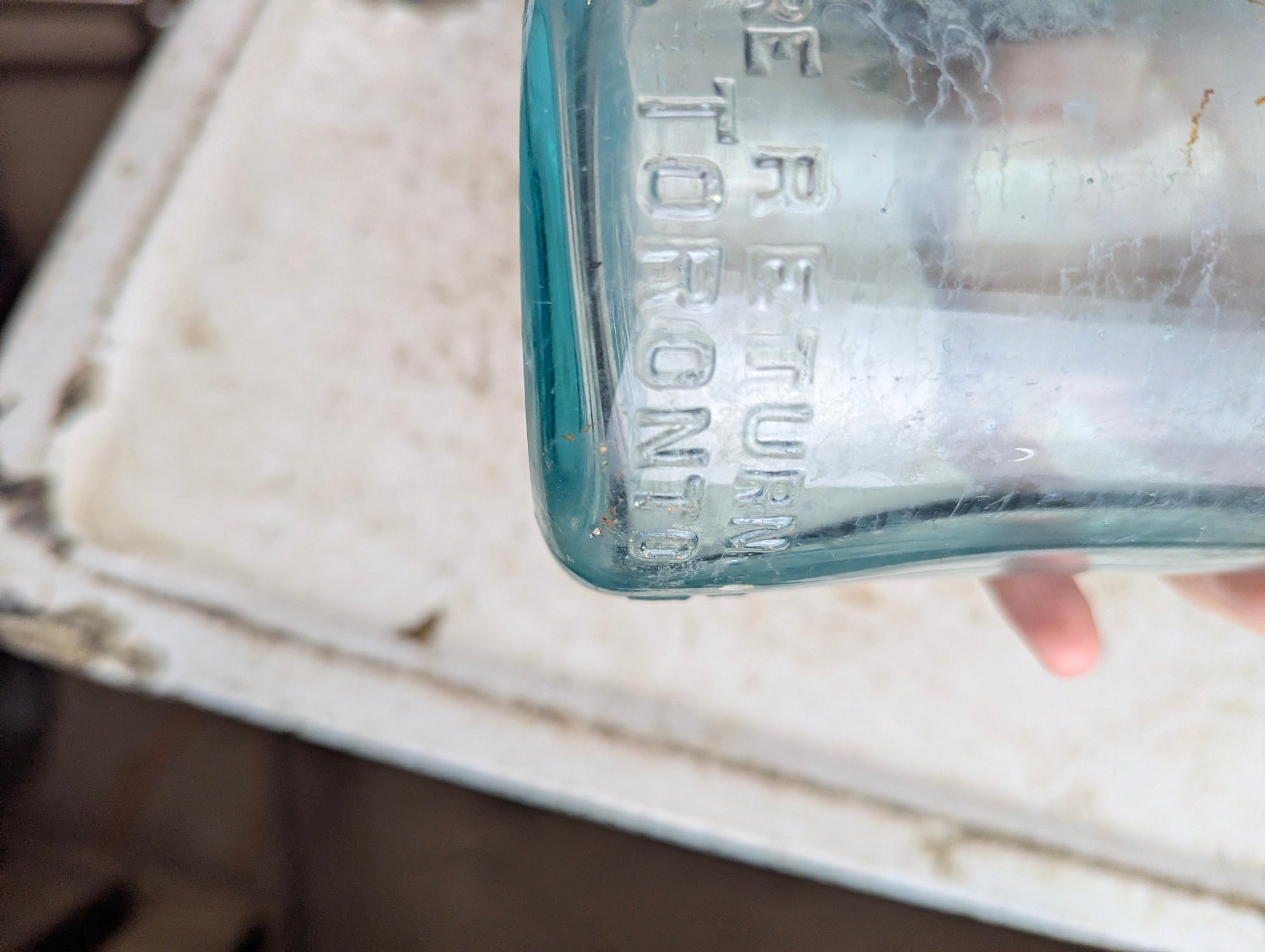 Antique Associated Bottlers Limited Toronto Embossed Aqua Blue Glass Quart Soda Bottle - view 5
