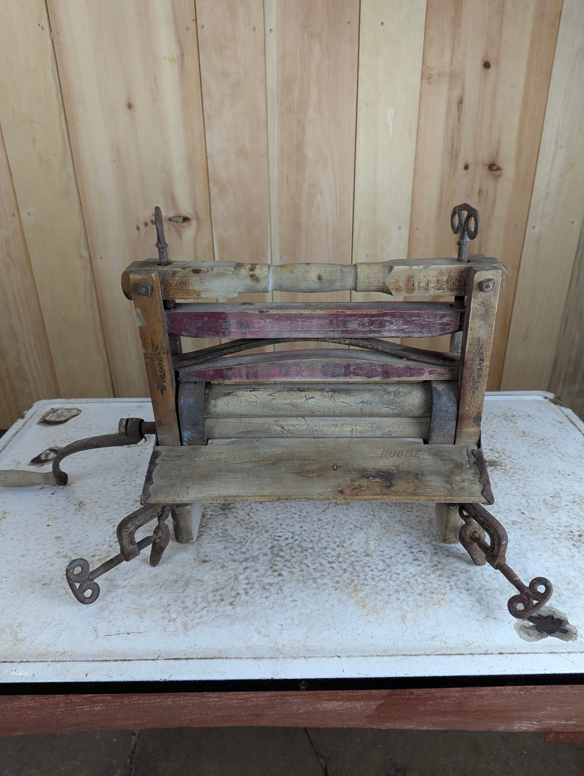 Antique Beatty Maple Leaf #1  Washer Wringer